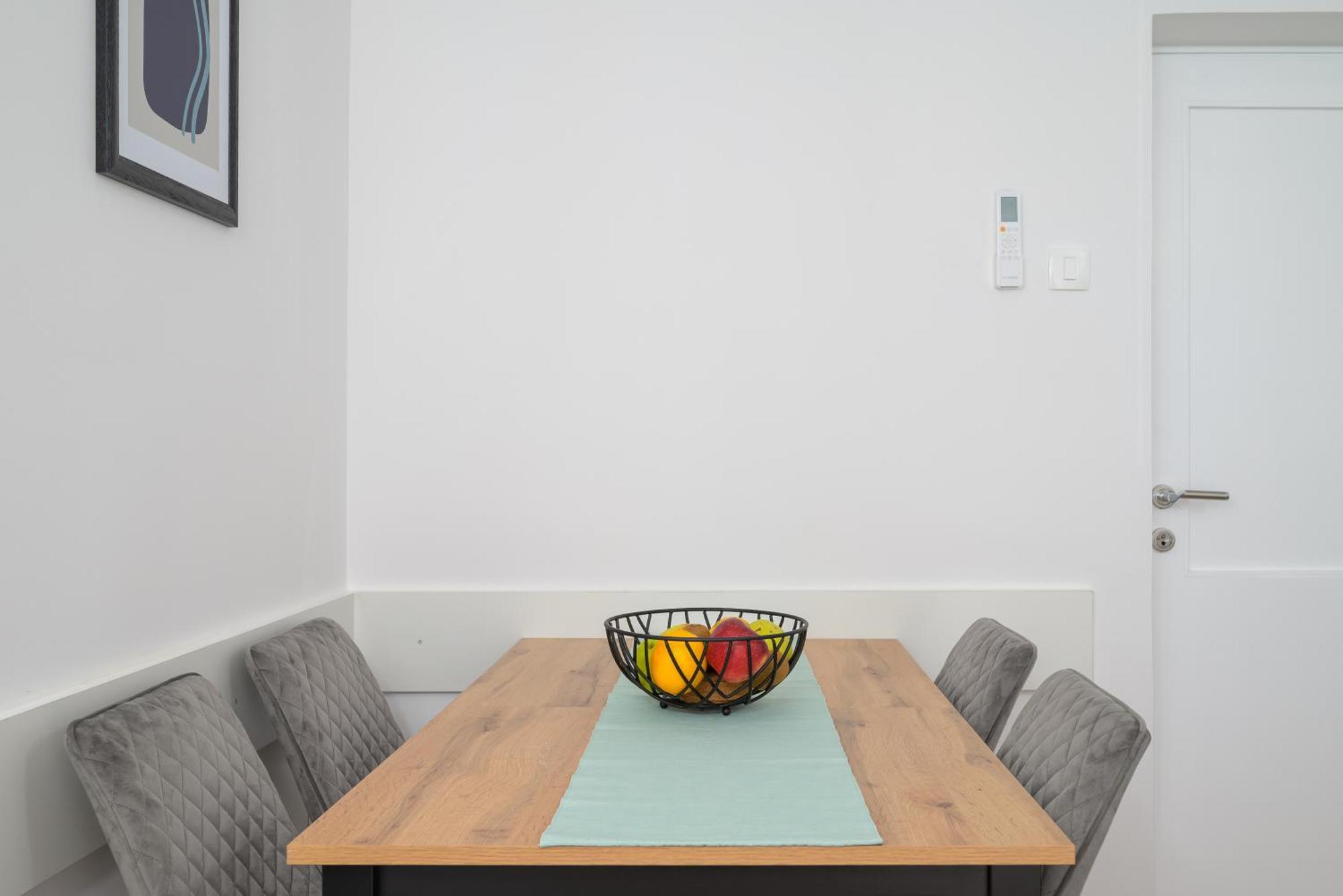 Apartment Pina Пореч Экстерьер фото