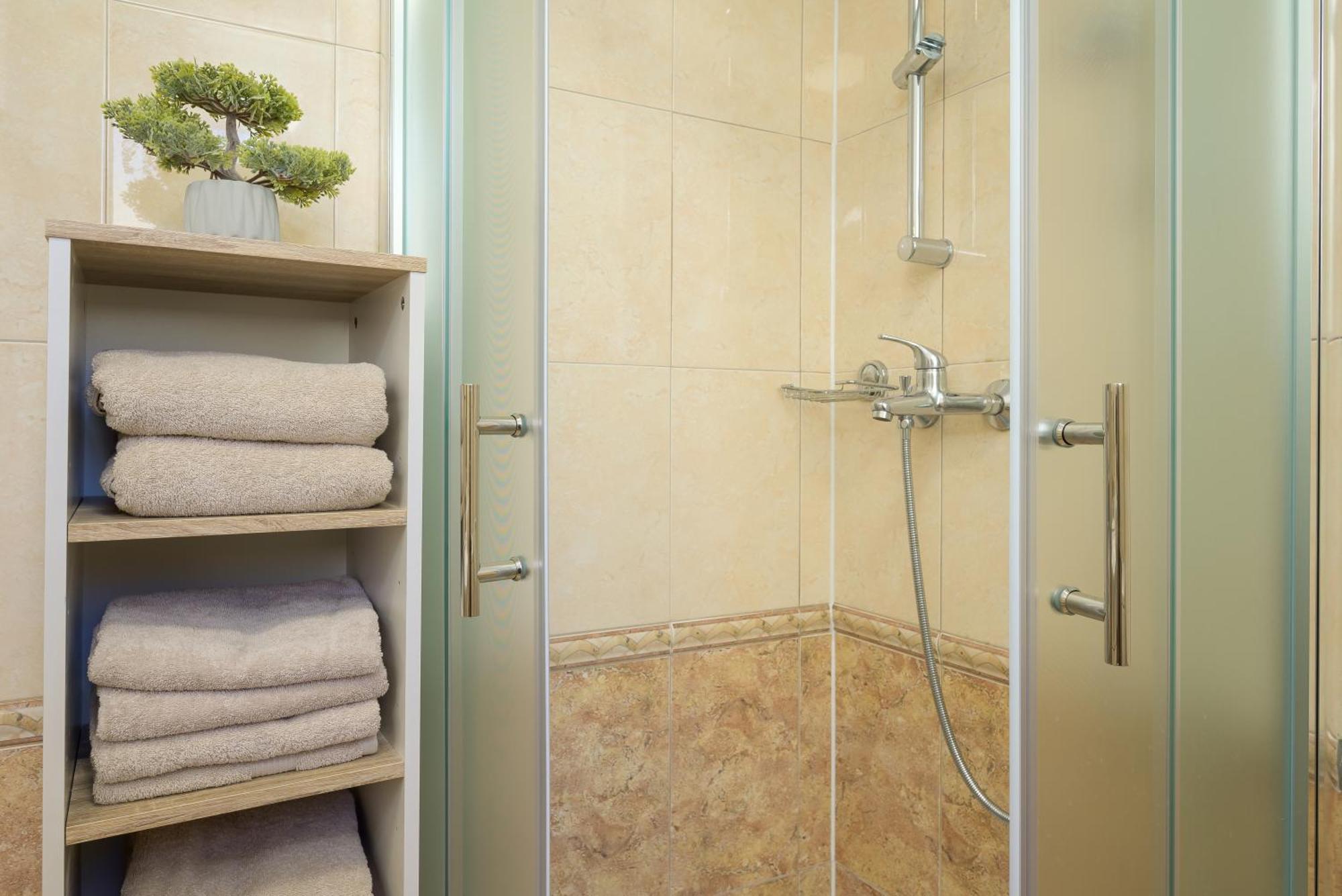Apartment Pina Пореч Экстерьер фото