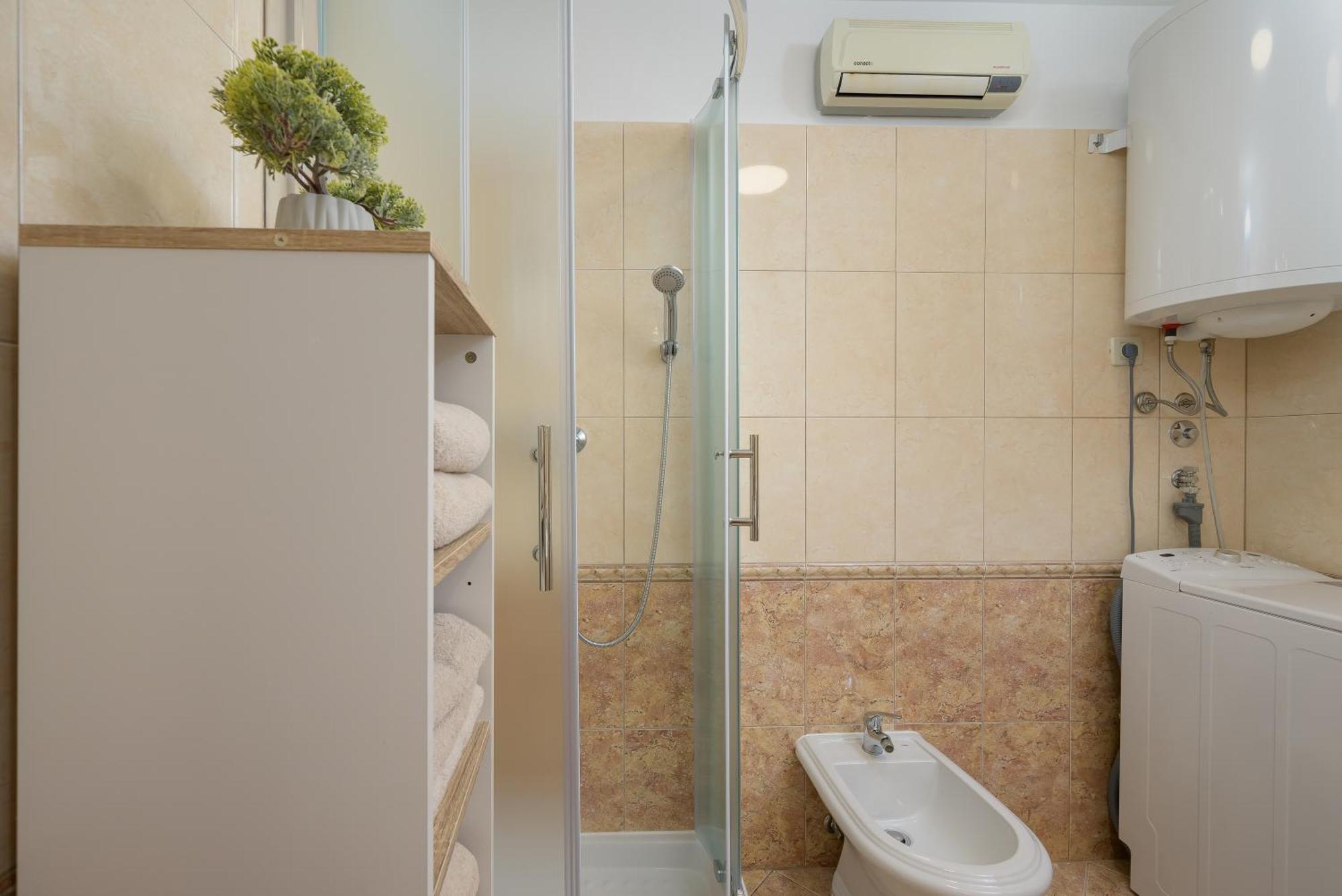 Apartment Pina Пореч Экстерьер фото