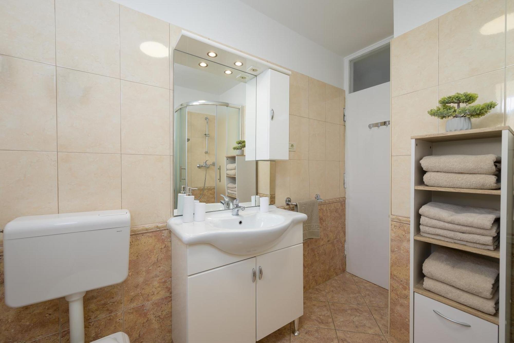 Apartment Pina Пореч Экстерьер фото